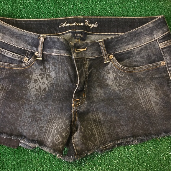 American Eagle Outfitters Pants - Like new American eagle shorts